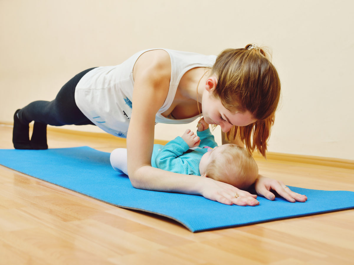 exercícios após o parto